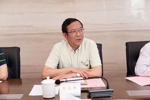 我校成功舉辦重大科研項目申報沙龍暨專家輔導報告會